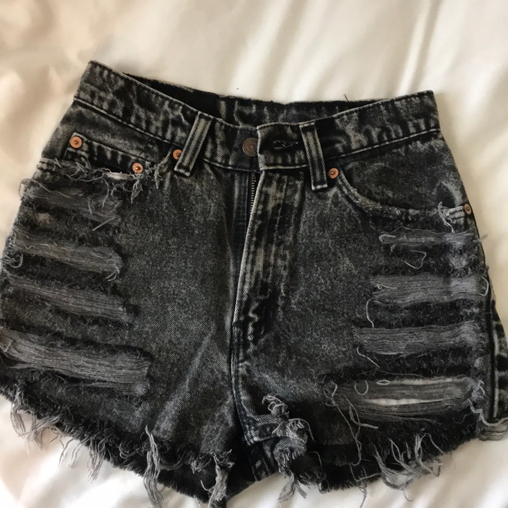 Vintage Levi’s shorts